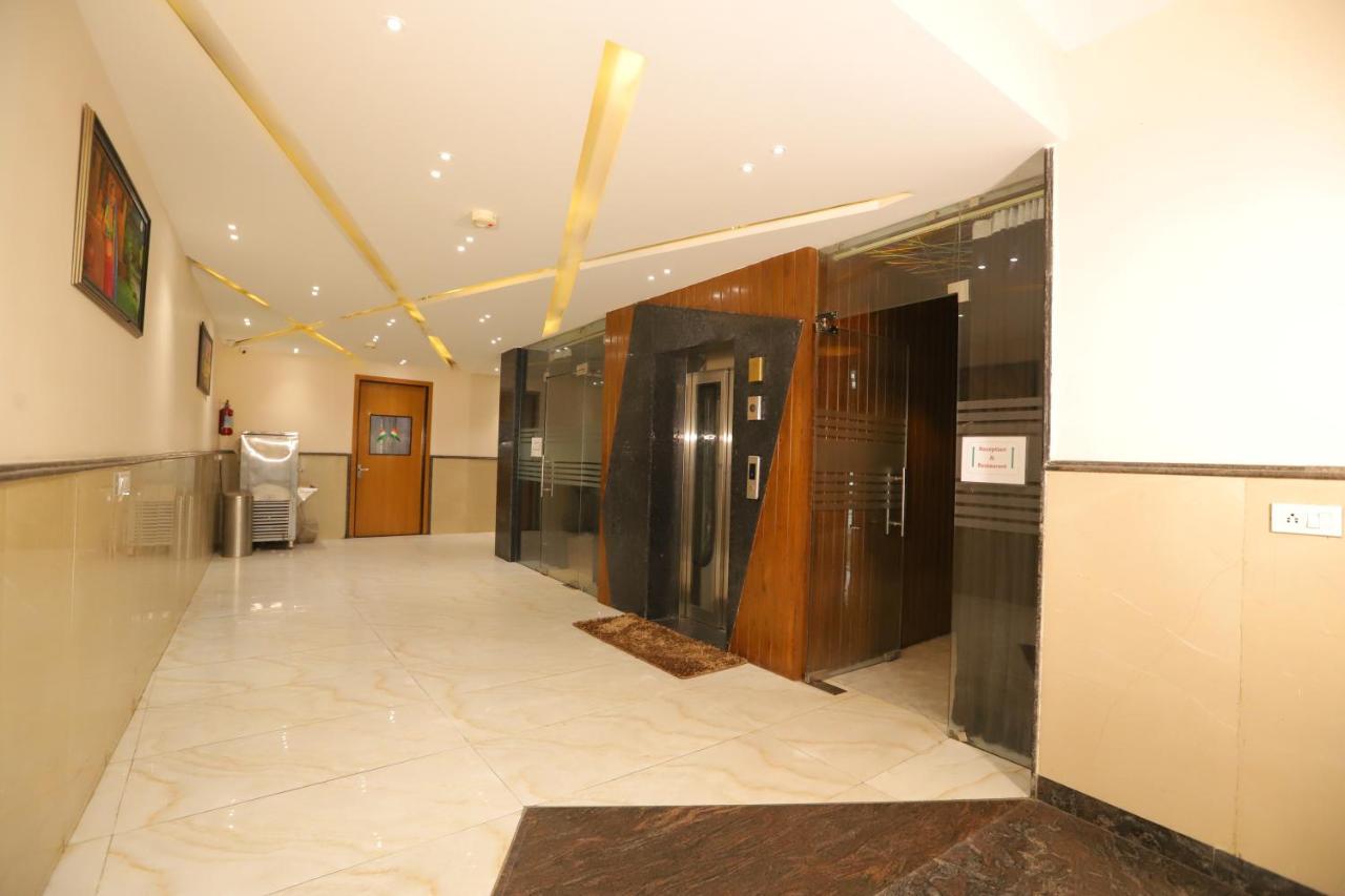 Hotel Stanley By Foxi Group- Near Delhi International Airport Neu-Delhi Exterior foto