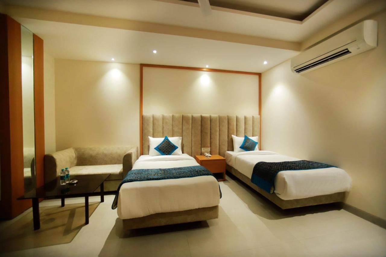 Hotel Stanley By Foxi Group- Near Delhi International Airport Neu-Delhi Exterior foto
