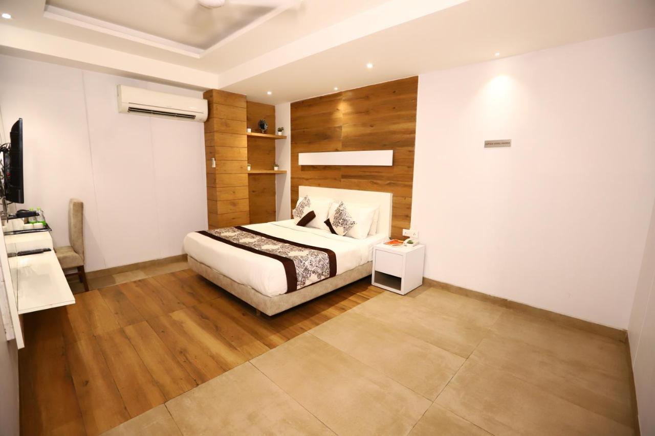 Hotel Stanley By Foxi Group- Near Delhi International Airport Neu-Delhi Exterior foto